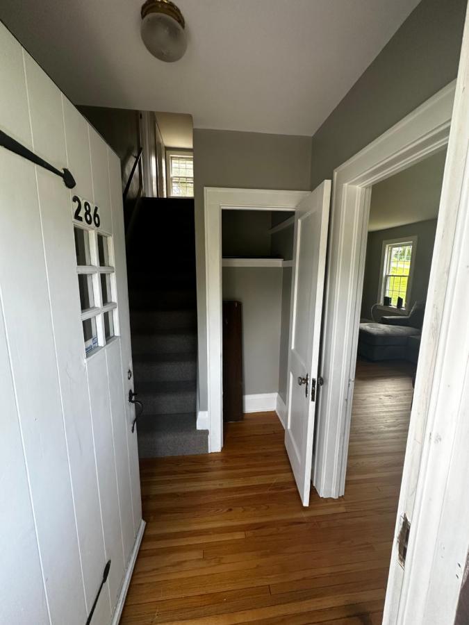 Cute Cape Cod Style Home Pittsfield Luaran gambar