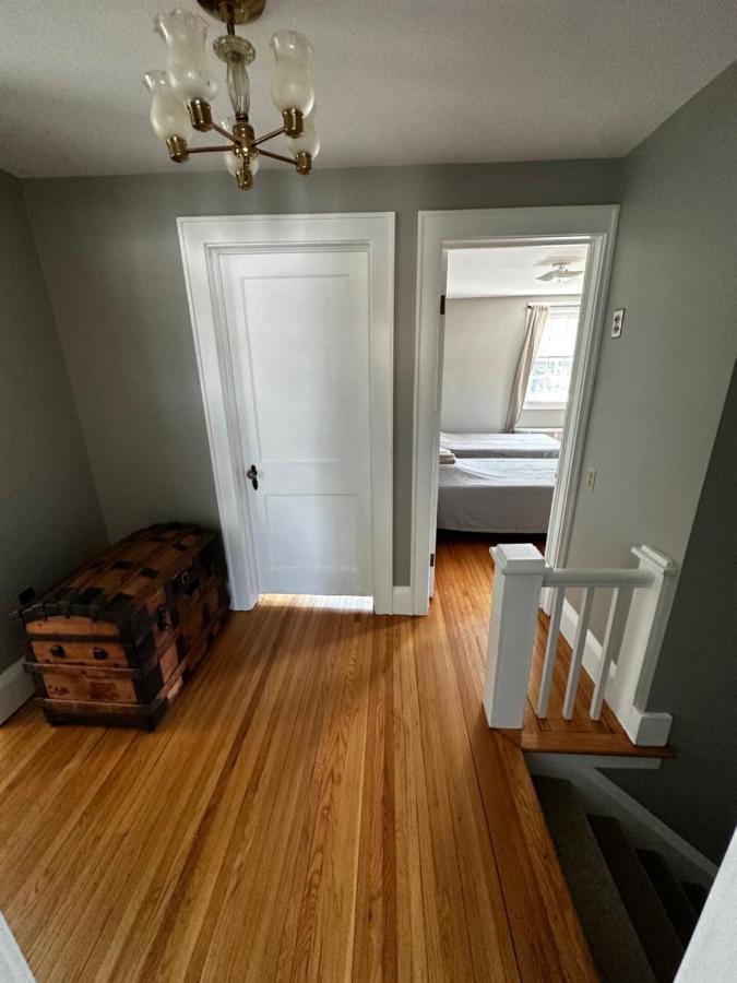 Cute Cape Cod Style Home Pittsfield Luaran gambar